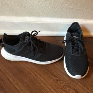 Women’s Black Adidas cloud foam shoes